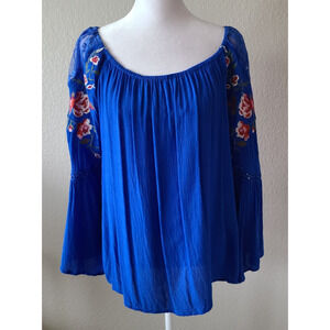 Embroidered Festival Boho Blouse Women SZ Medium Bell Sleeves Cotton Blend Umgee